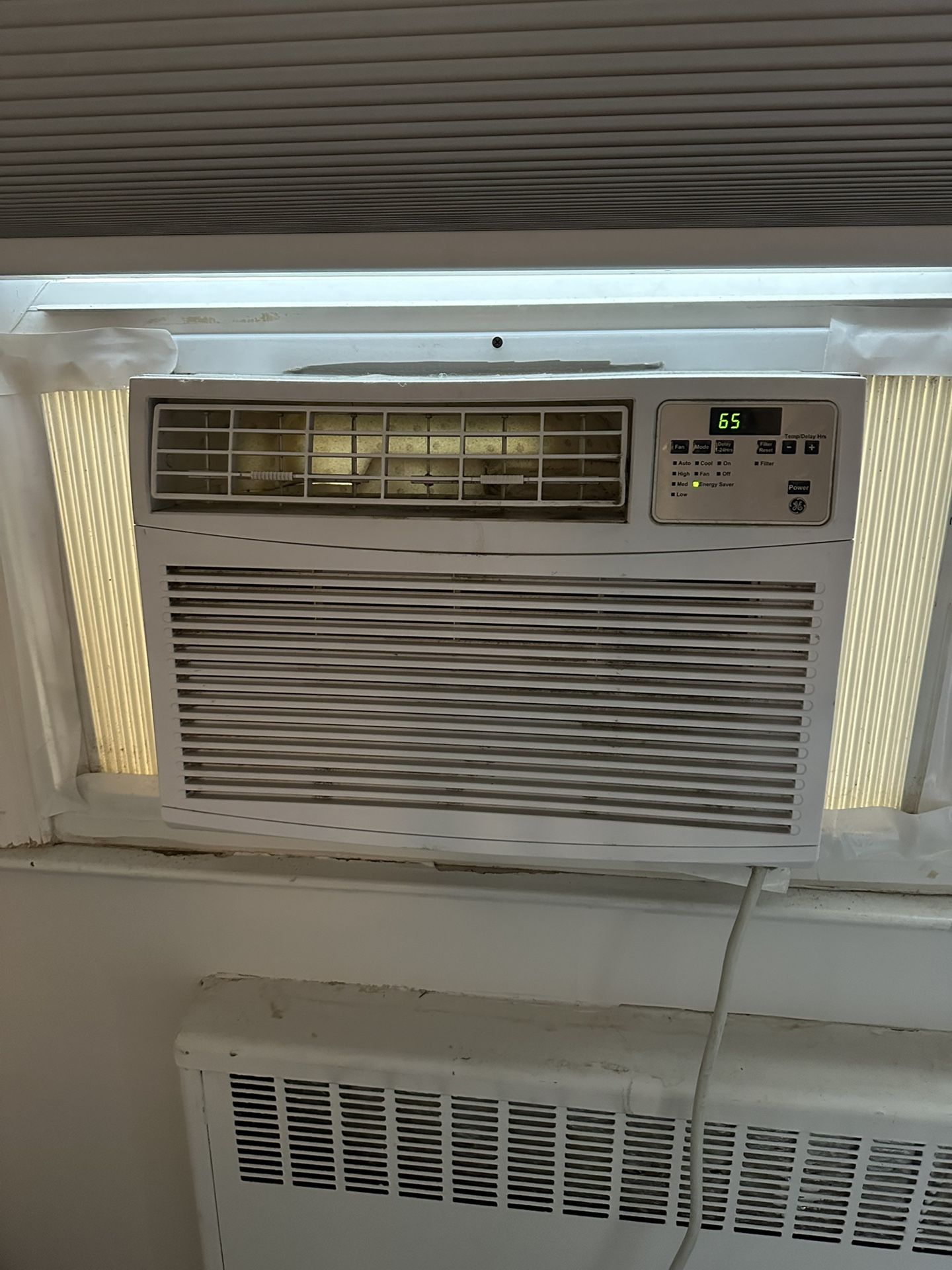 GE AC Unit 11,600 BTU