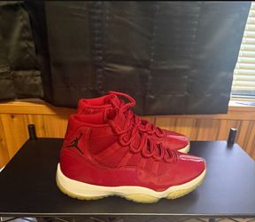 Jordan 11 Size 9 