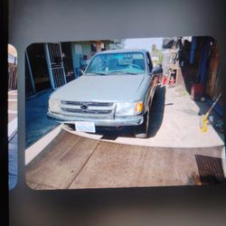 1998 Toyota 