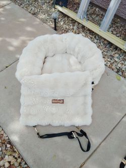 Pelsbarn Dog Car Seat Plush Pet Booster