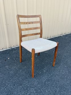 Mid Century Modern Danish Solid Rosewood Dining Chair By Niels Otto Moller Model 85