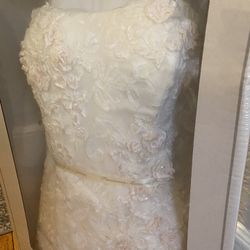 Oleg Cassini Wedding Dress