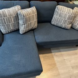 Blue  Sofa Sleeper With 4 Throw Pillows 