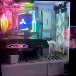 NEW WHITE GAMING PC