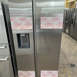 Samsung Side. By Side 36” Refrigerator 