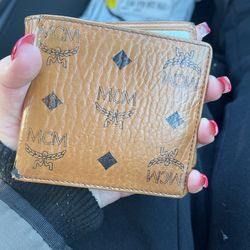 Rare MCM Munchen Heritage Wallet With Vintage MCM Stamp 
