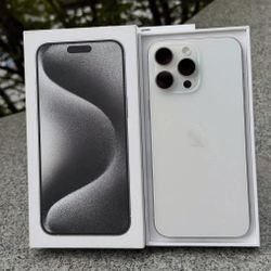 iPhone 15 pro max 256GB Unlocked 