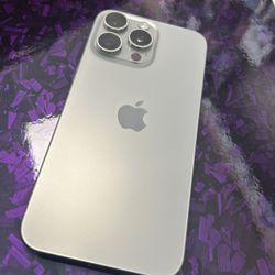 iPhone 15 pro max 256gb unlocked