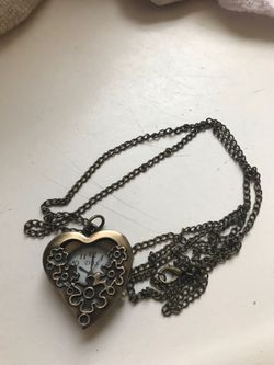 Pretty necklace watch