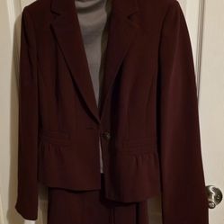 💎 Professional & Polished Calvin Klein Woman's Suit