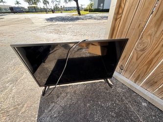 2 24 inches tv for 50 each