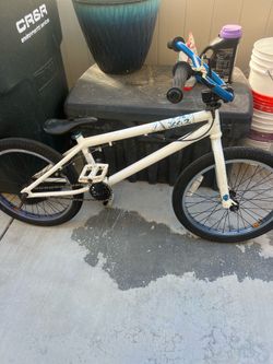 20” BMX BIKE HARO 300.2. BLUE & WHITE
