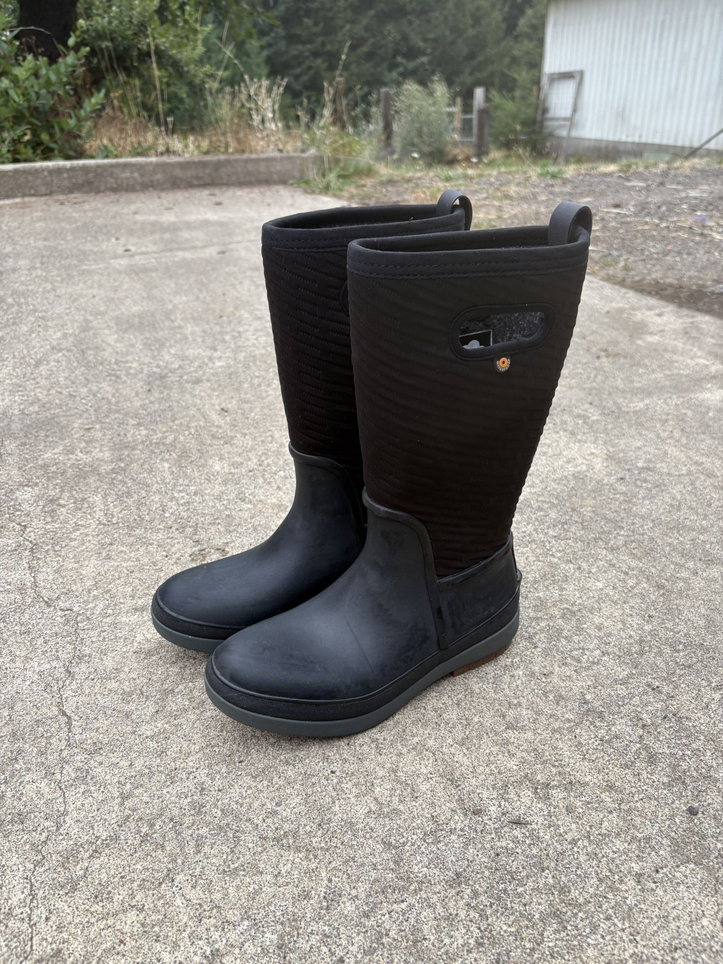 Bogs Women Boots Size 7