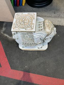  Vintage Asian Ceramic Elephant Plantstand in Beige, 1970s