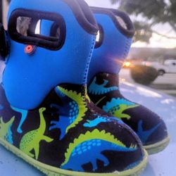 Baby Size 5 Bogs Insulated Rain And Snow Boot