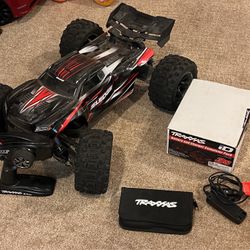 Traxxas Sledge 