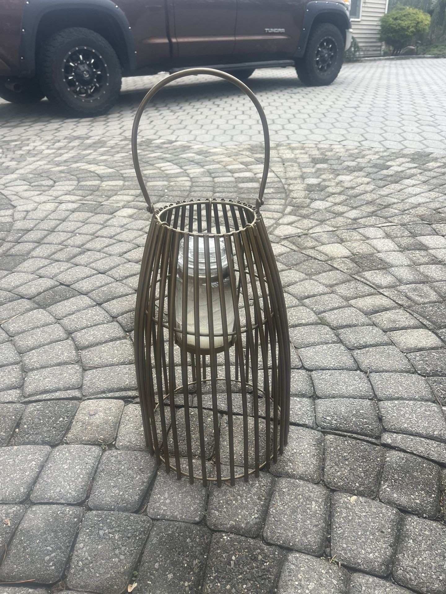Candle holder