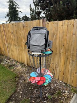 Disc golf net and discs