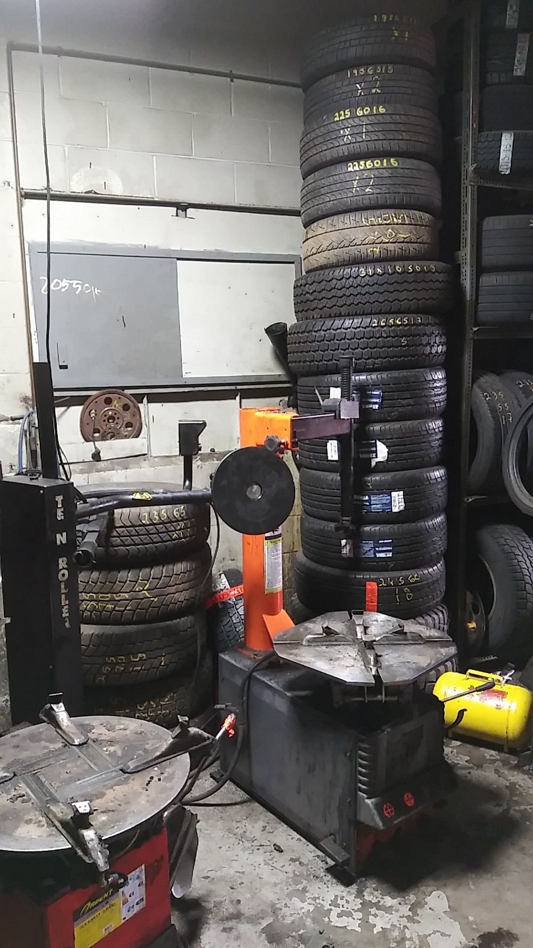 New and used tires in Waterbury