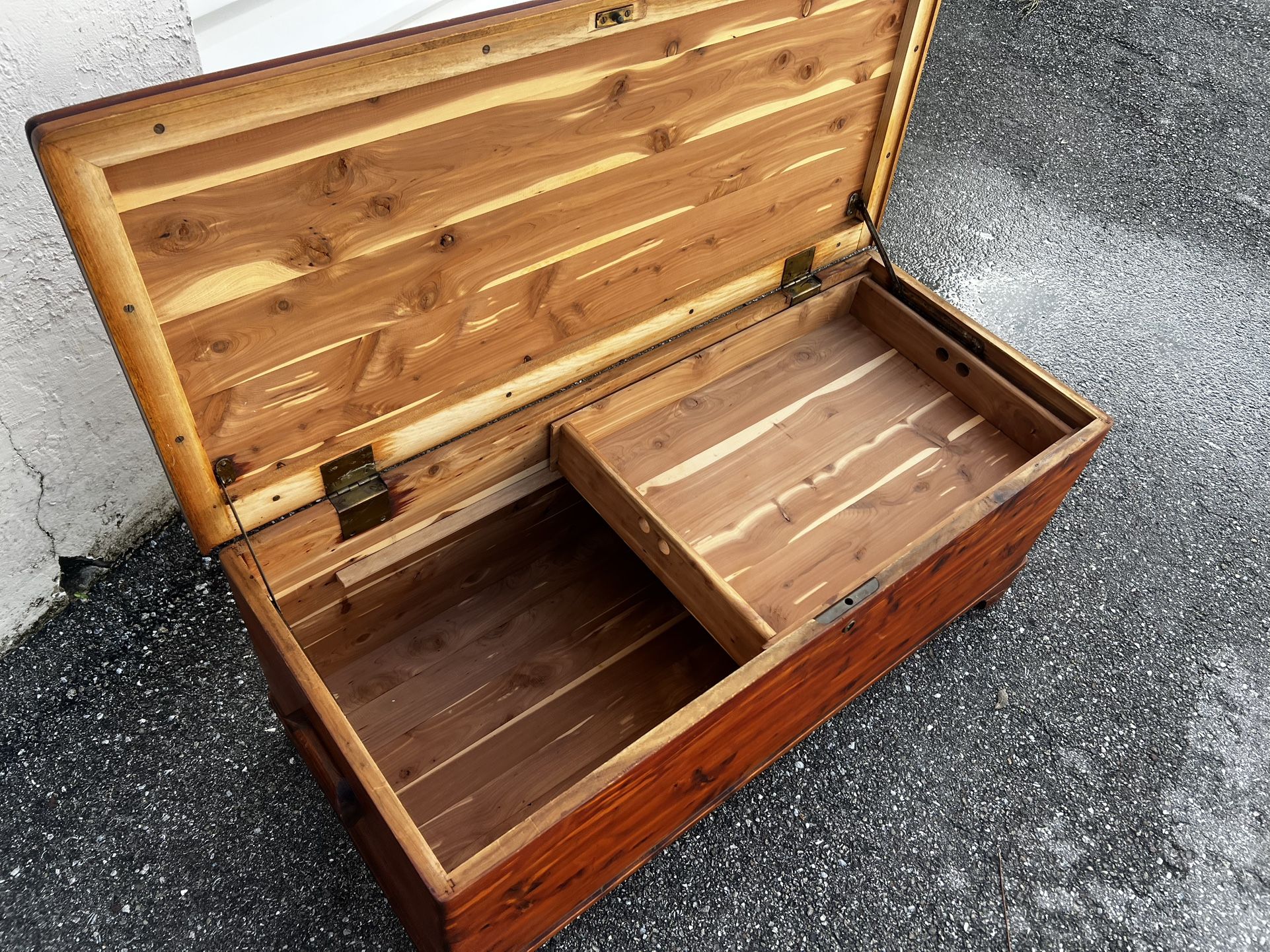 Antique Vintage Solid Cedar Wooden Chest Trunk! Good condition! 42x18.5x18in