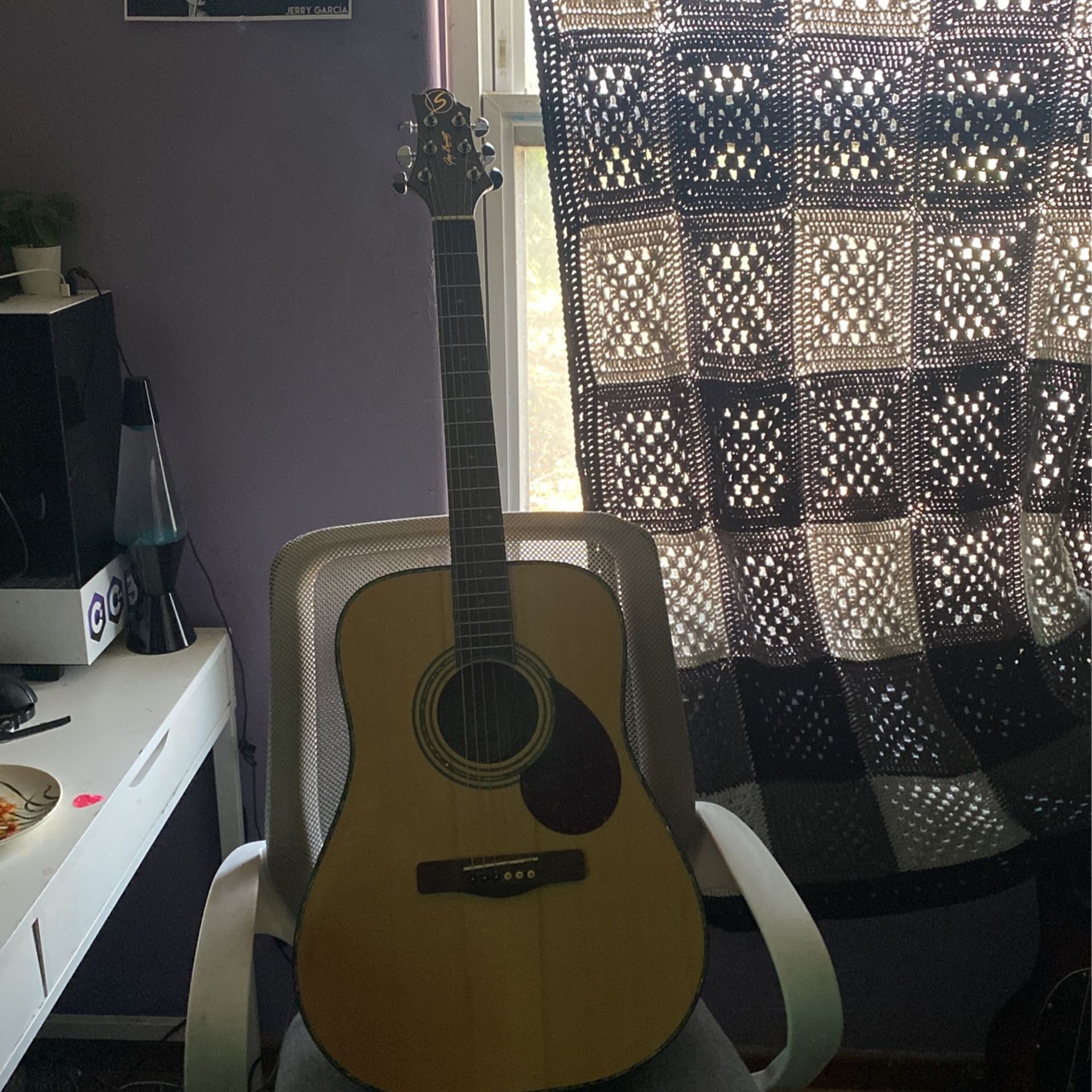 Acoustic Guitar