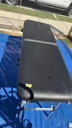 Massage bed