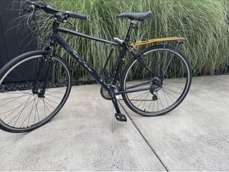 2004 Black Gary Fisher Hybrid