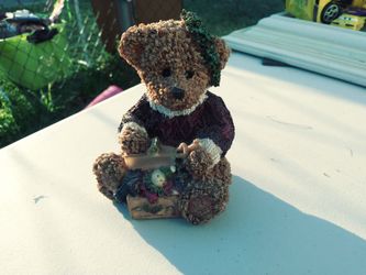 Bear figure
