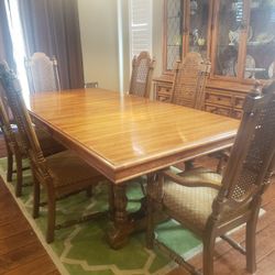 Oak Dining Table w/ 6 Chairs (50% Off!)