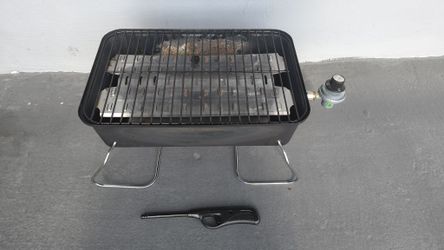 PORTABLE BARBECUE