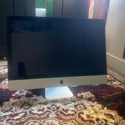 Mac Book Computer 