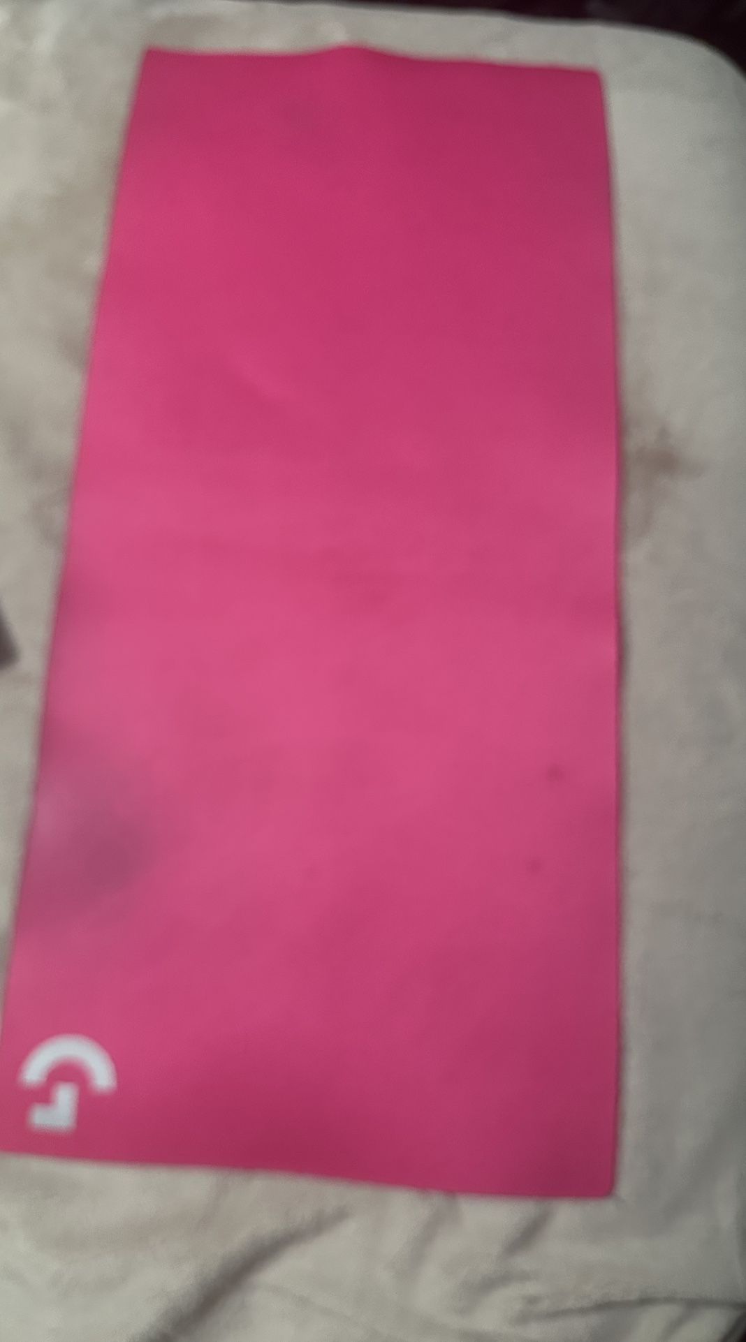Magenta Mousepad Logitech G840