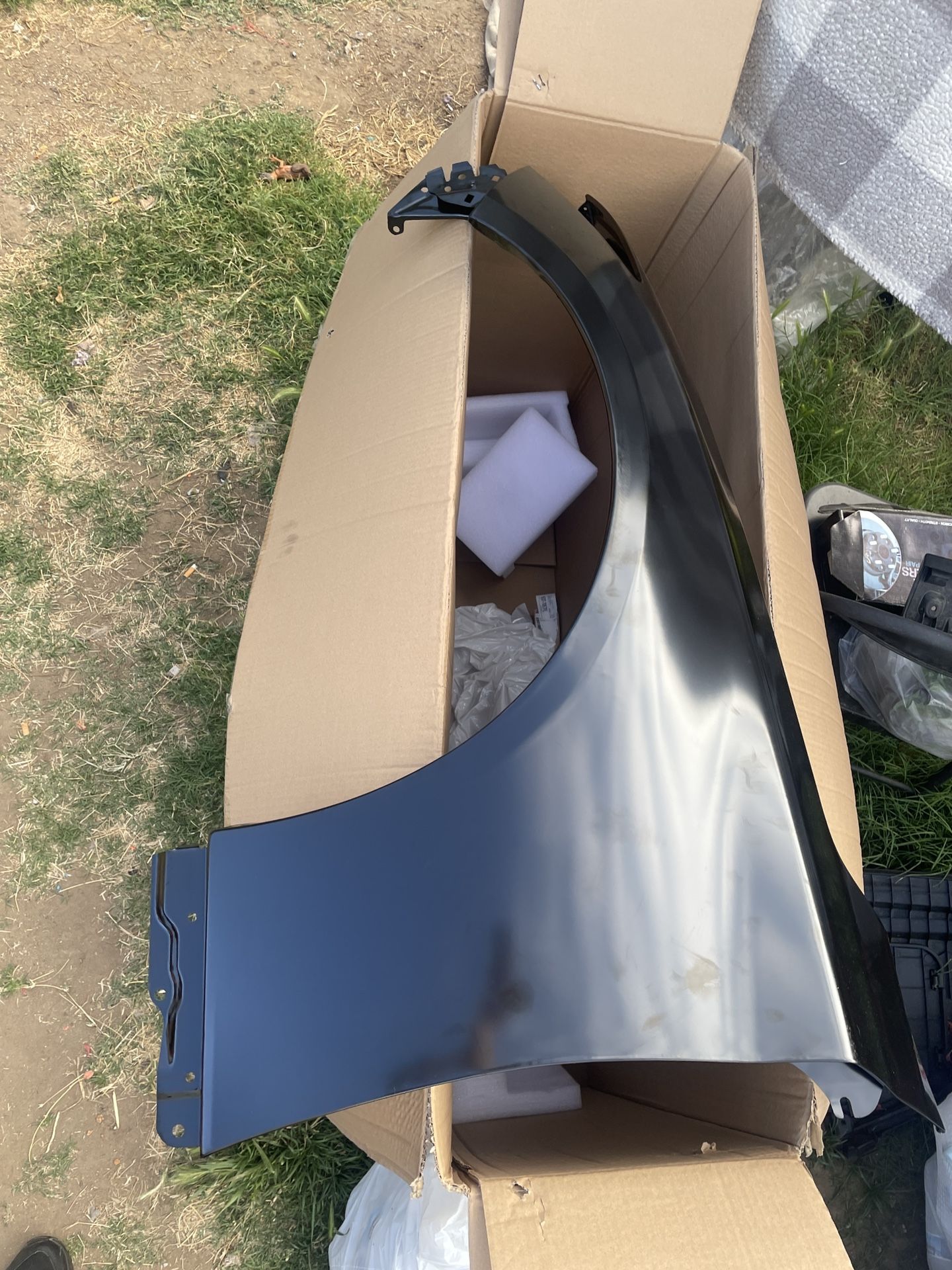 2014-2017 Infiniti Q50 Driver-Side Fender