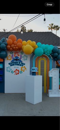 Rainbow backdrop and large rectangle backdrop