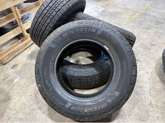 Michelin A/T 265/70/18 NEW 6x5.5 Fits Tacoma Tundra Sequoia 100% tread