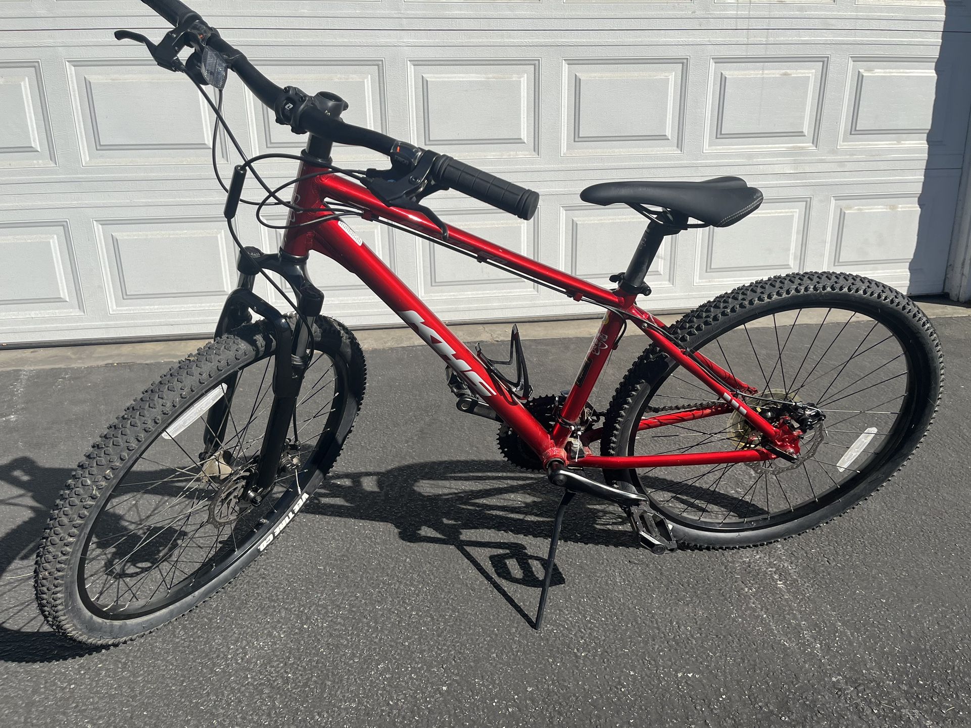 Like new KHS Mountain Bike Small Red Frame 26” Wheels
