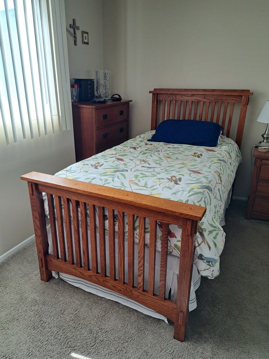 Twin Bed