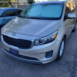 2015 KIA Sedona