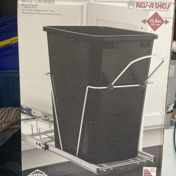 Under Counter Pull Out Trash Can 