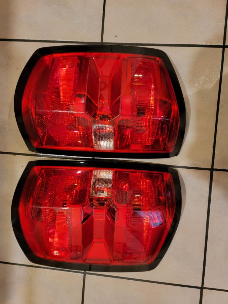 Taillights 2014-18 Silverado/ Sierra
