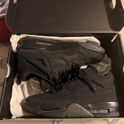 Jordan 4 “Black Cat” (2025) Sz 11  $175