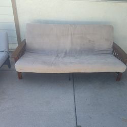 Futon 