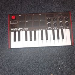 Akai MPK midi Keyboard 