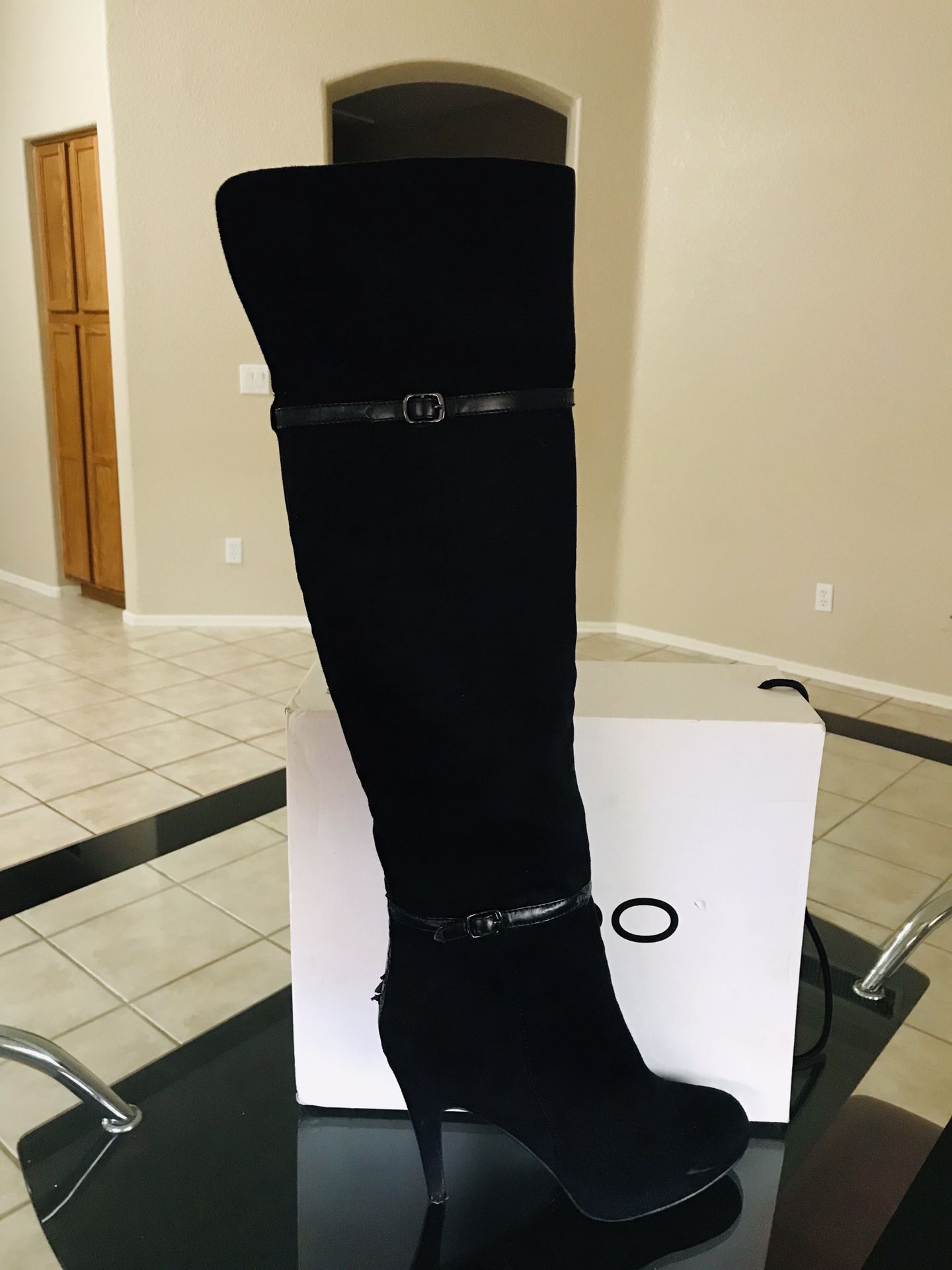 Aldo Arely Knee High Velvet Women’s Boots Size 9 Black
