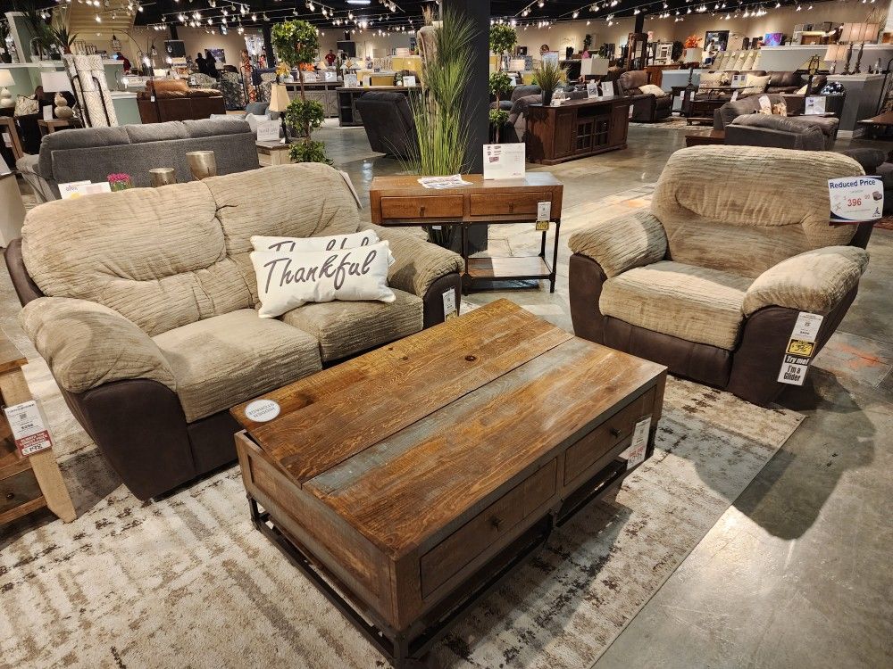 Loveseat And Recliner