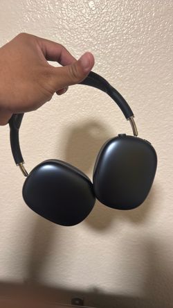 Apple AirPods Max Headphones Midnight