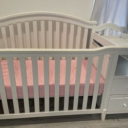 Baby crib ( No matress)