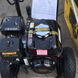3600 Dewalt Power Washer Gas Motor Honda
