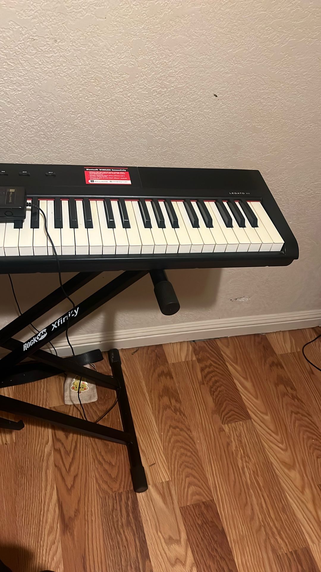 Legato III Piano/keyboard 88key (want Gone Asap)