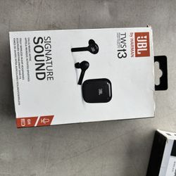 Brand New JBL headphones 